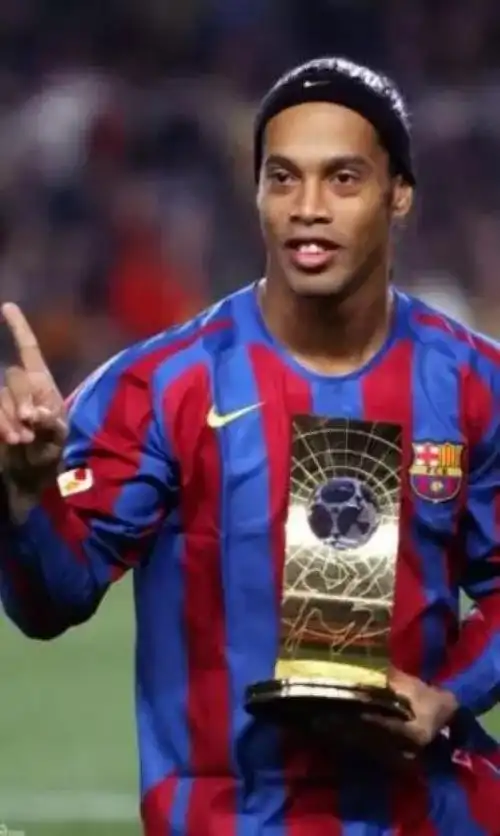 共有四組頂 共有四組頂