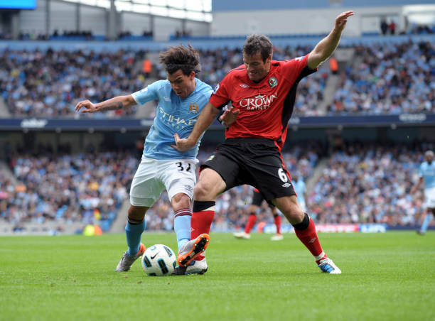 儘管最後他 儘管最後他