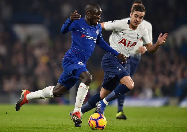 在关键比赛 在关键比赛